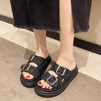 Дамски обувки 2023 г., висококачествени дамски чехли с кръгло бомбе, летни обикновена ежедневни чехли на платформа, дамски Zapatos Mujer