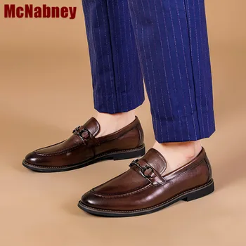 Ежедневни модела обувки в бизнес стил с шарени Коне; мъжки Черни и кафяви обувки от естествена кожа, с кръгли пръсти; Пролетни Лоферы без Закопчалка За работа в Офис